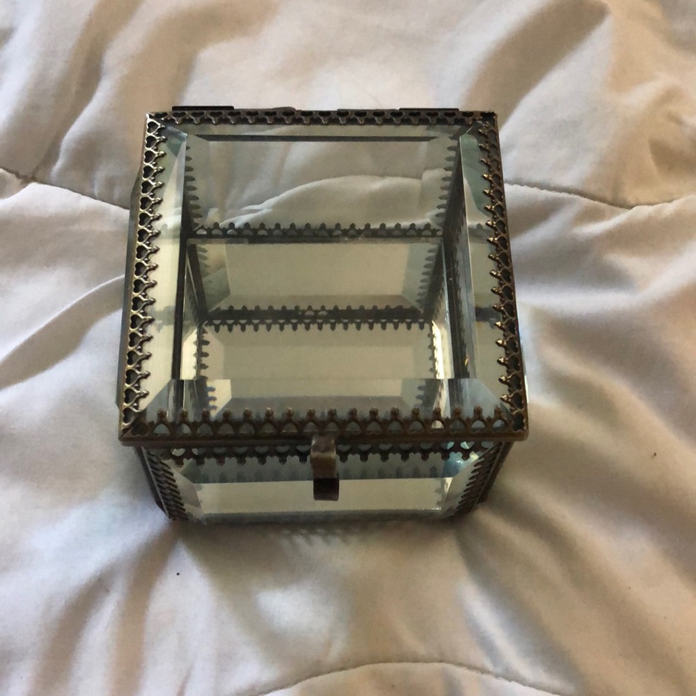 Nicole Miller glass jewelry holder